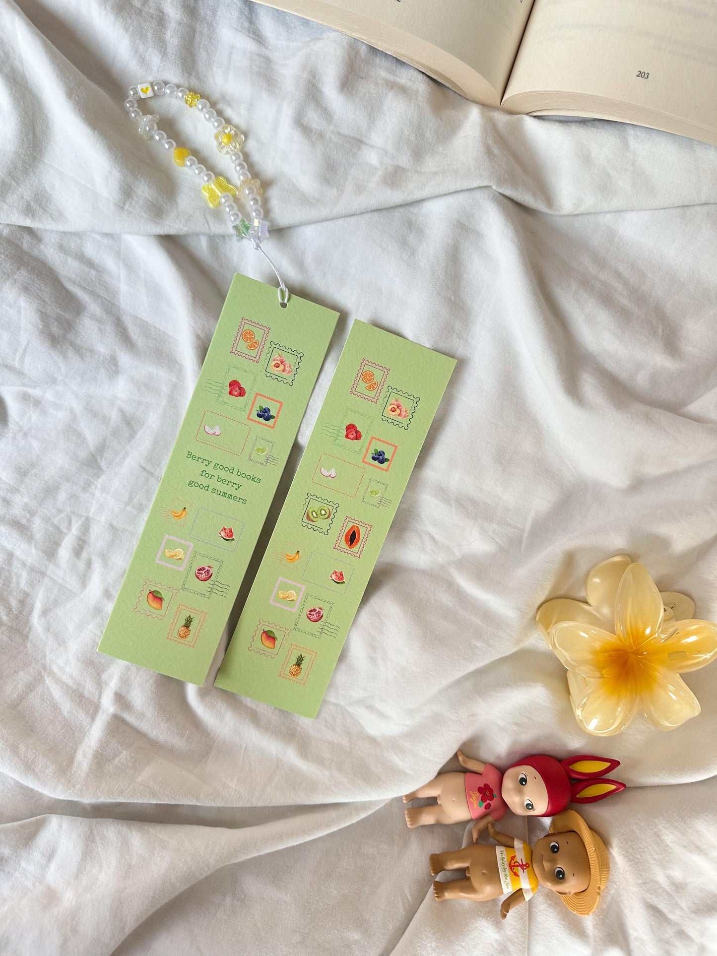 Berry good books for berry good summers bookmark