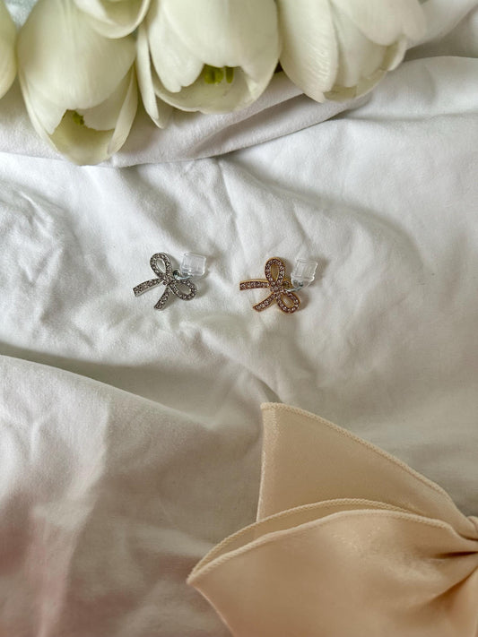 Diamond bow gold or silver Kindle plug