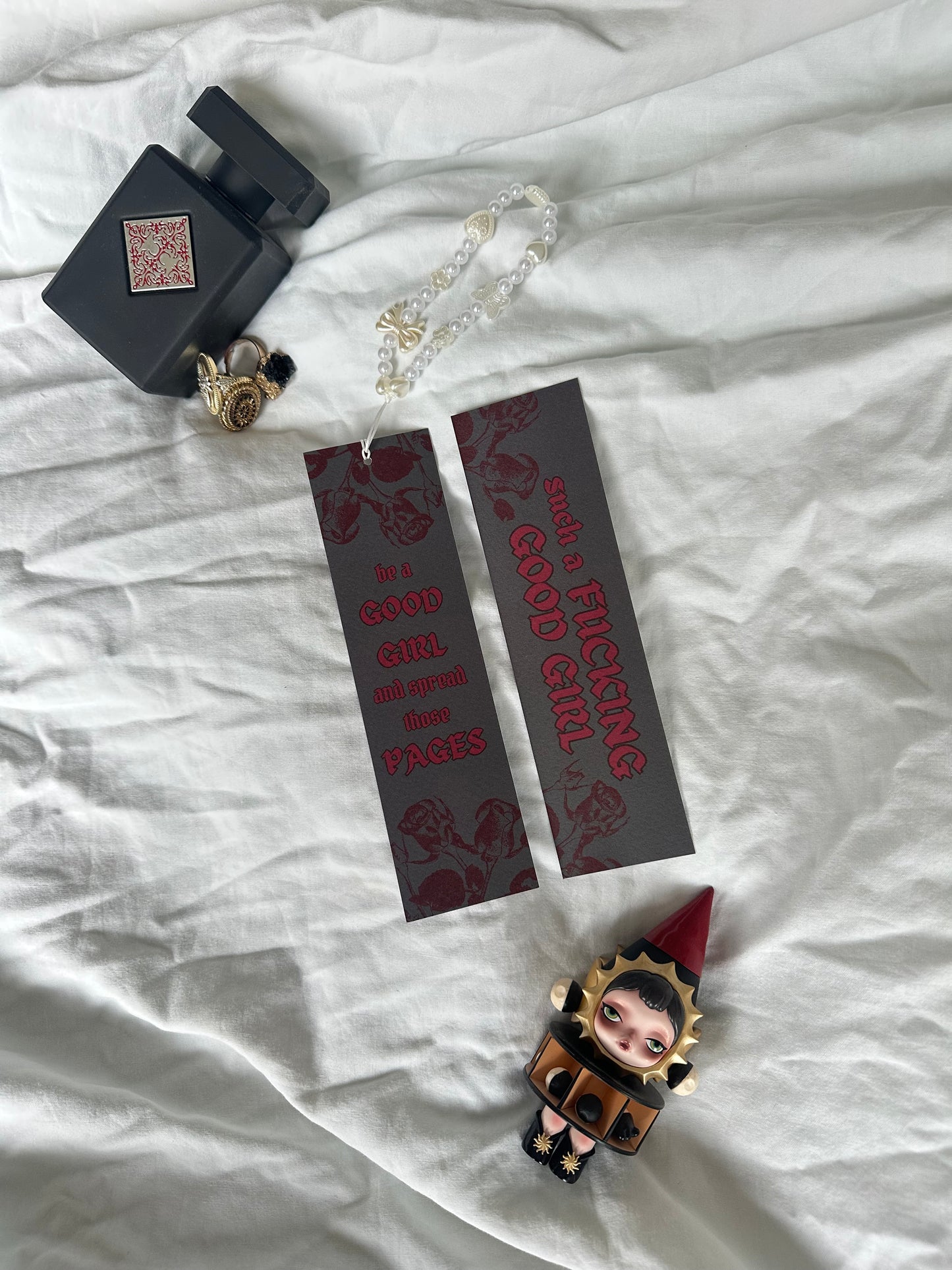 Be a good girl and spread those pages Bookmark