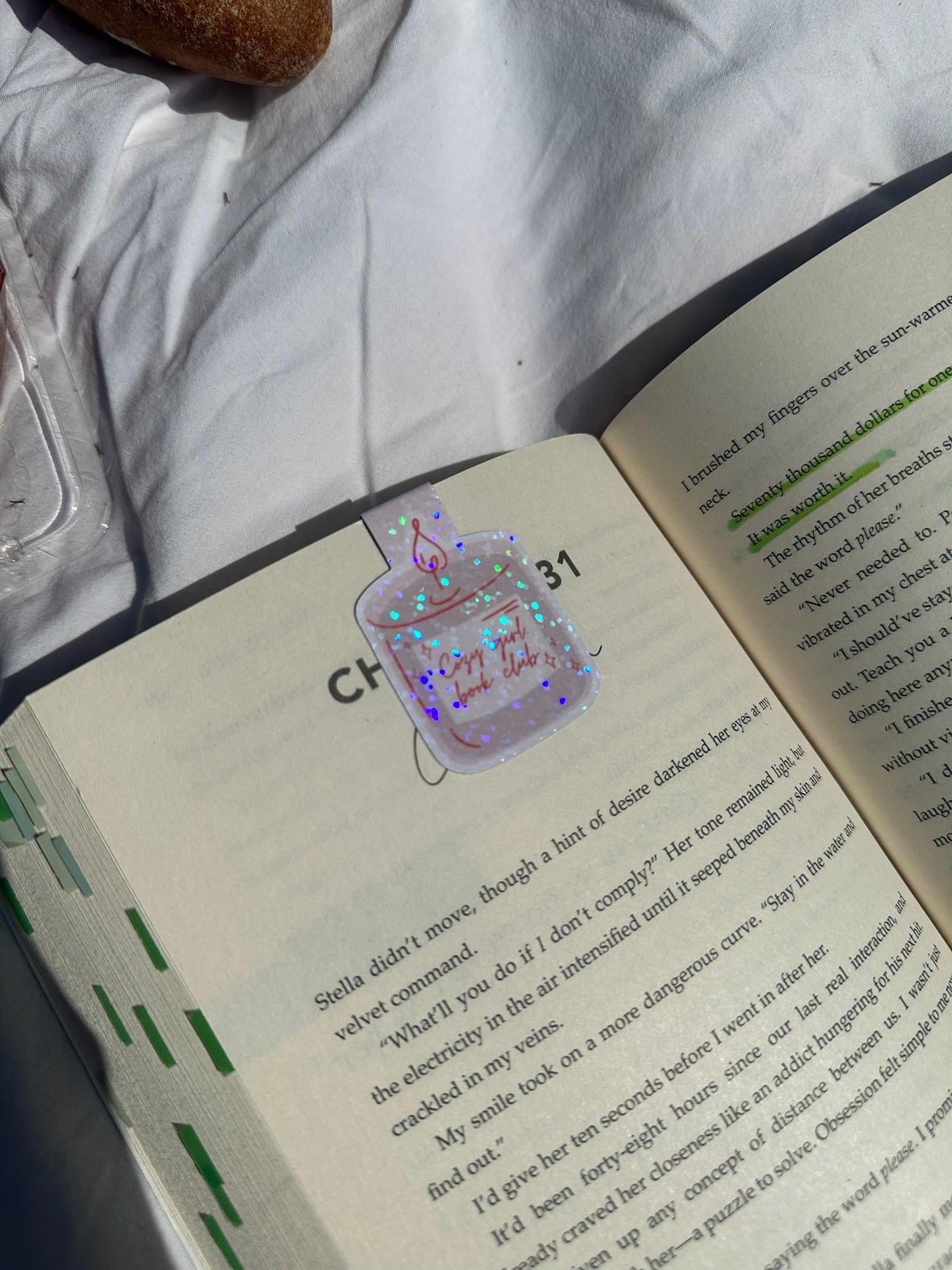Cozy girl book club - sparkling magnetic bookmark