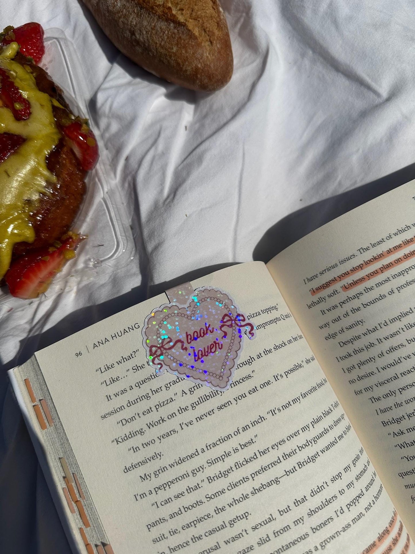 Book lover - sparkling magnetic bookmark